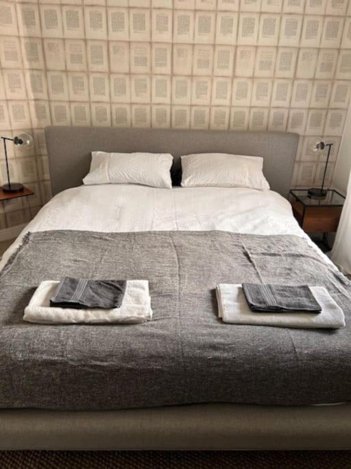 Modern Apartment Within Historic Chester City Walls 外观 照片